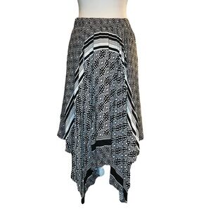 Asymmetrical flowy skirt